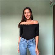 Laureata bilingue offre ripetizioni di inglese